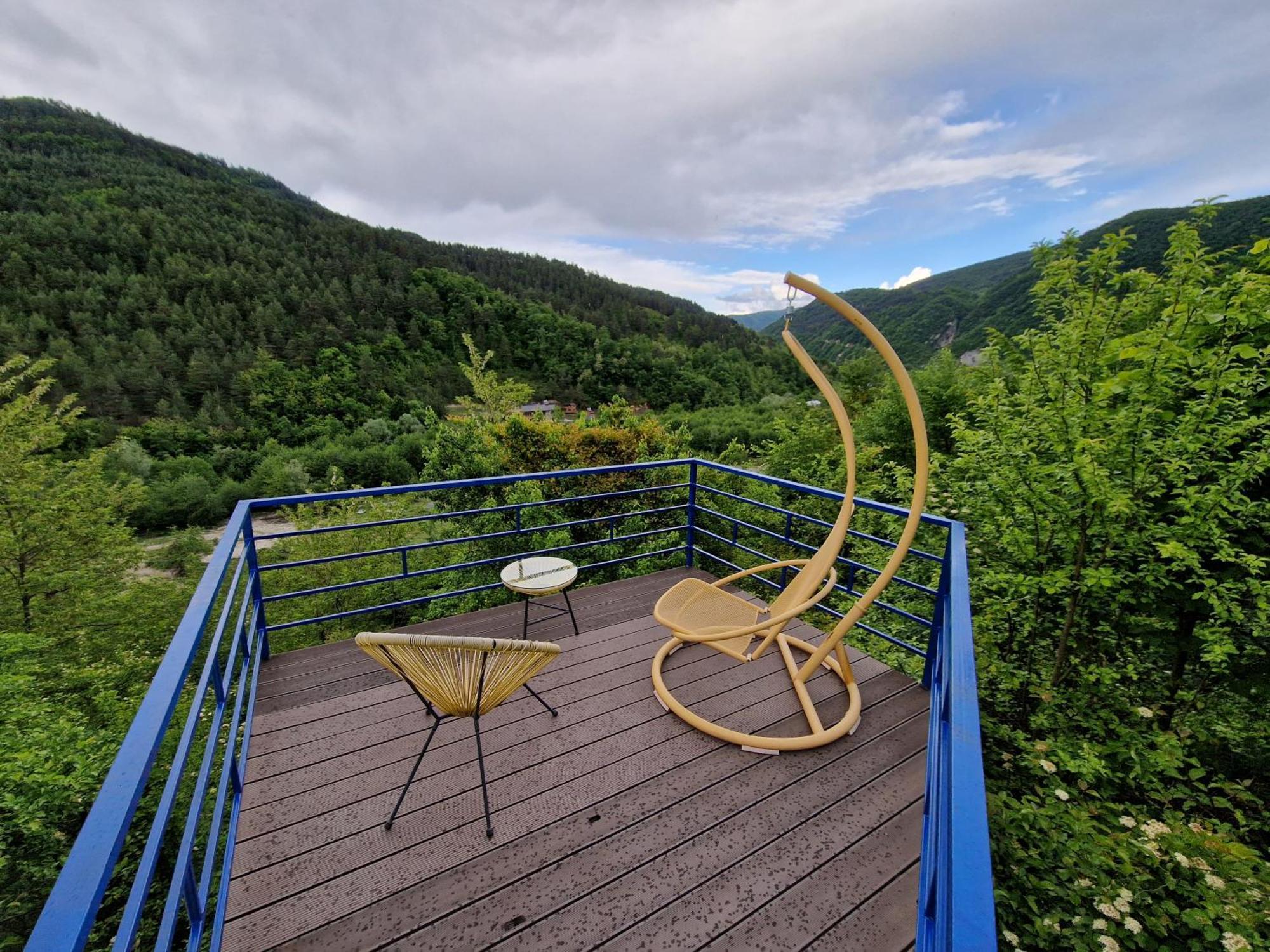 Glamping Georgia Krikhi Hotel Ambrolauri Luaran gambar