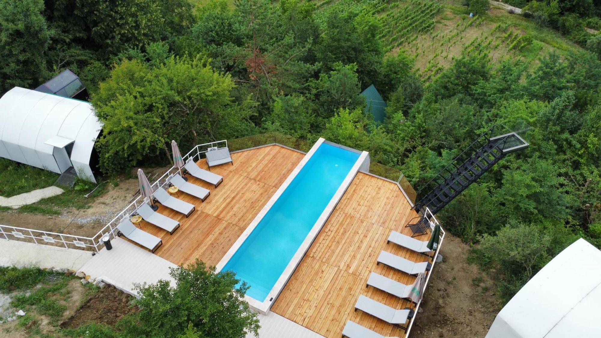 Glamping Georgia Krikhi Hotel Ambrolauri Luaran gambar