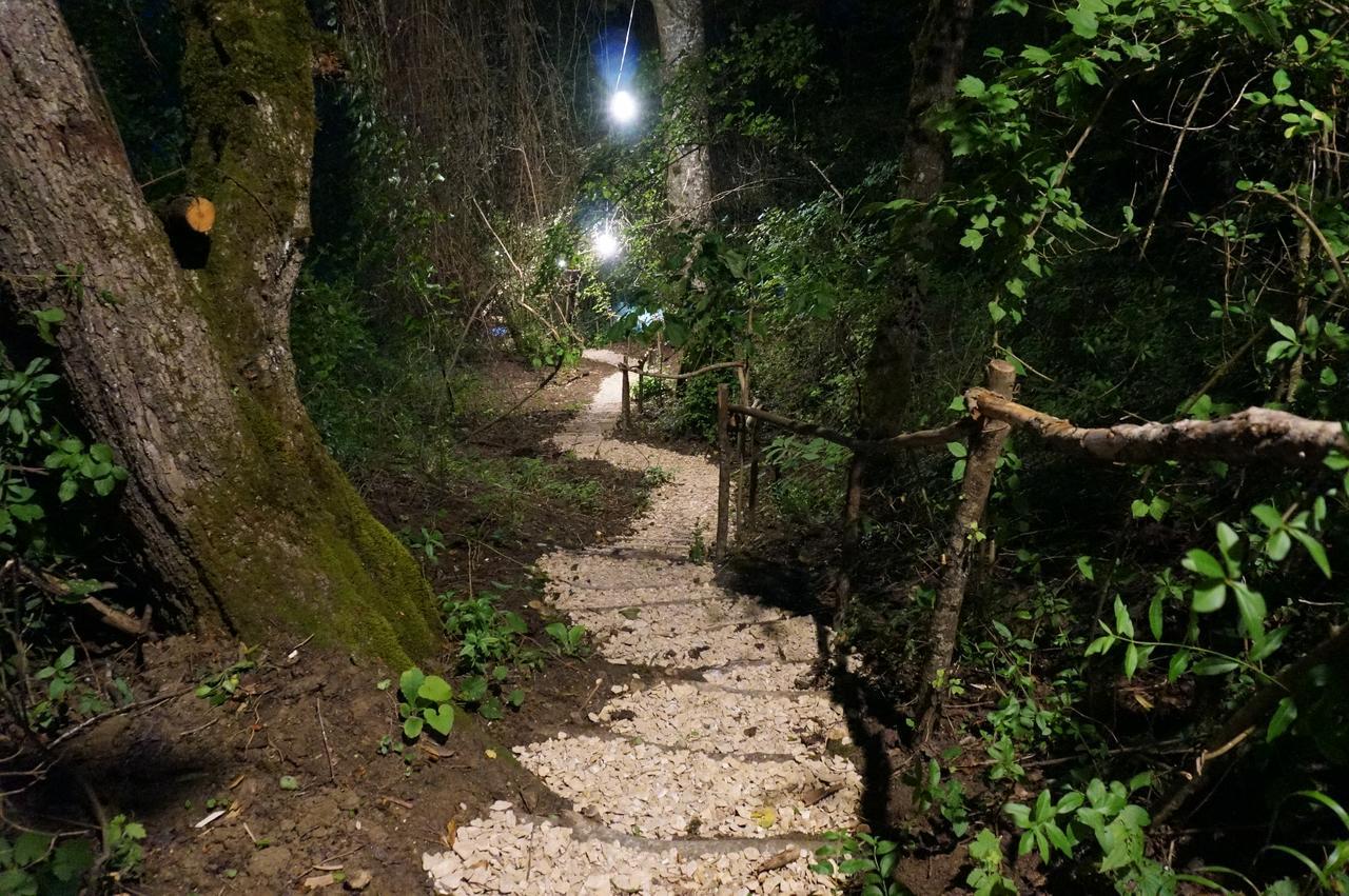Glamping Georgia Krikhi Hotel Ambrolauri Luaran gambar