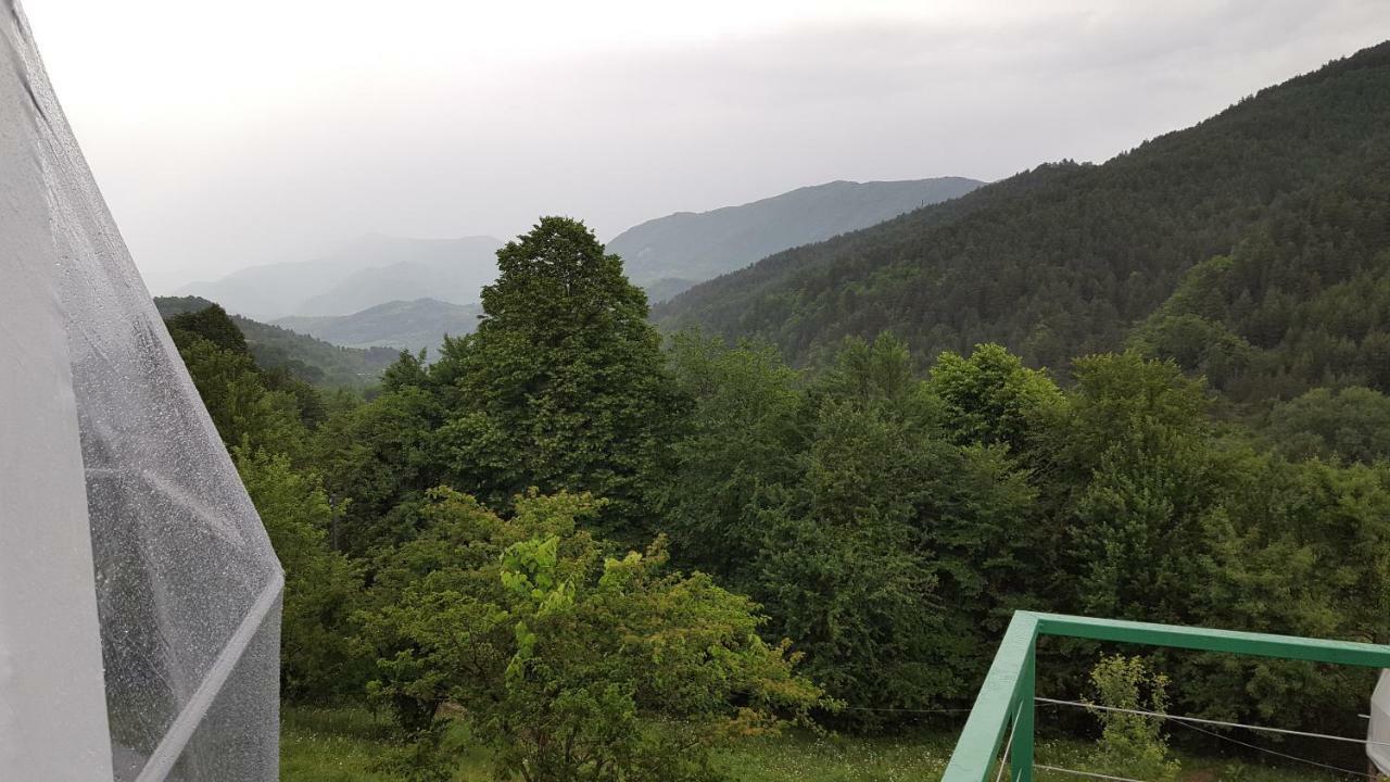 Glamping Georgia Krikhi Hotel Ambrolauri Luaran gambar